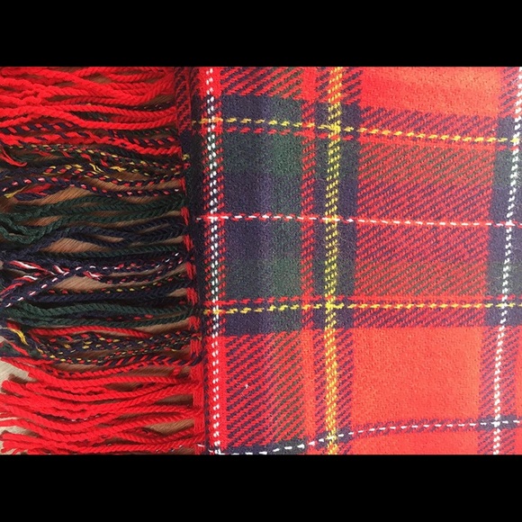 NEW Women’s Soft plaid Wool Scarf - Picture 7 of 9